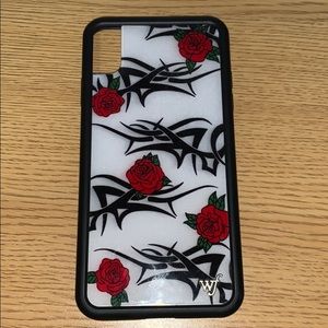 AUTHENTIC Wildflower Tatted Rose XS Max case
